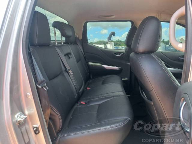 2023 NISSAN FRONTIER CD 