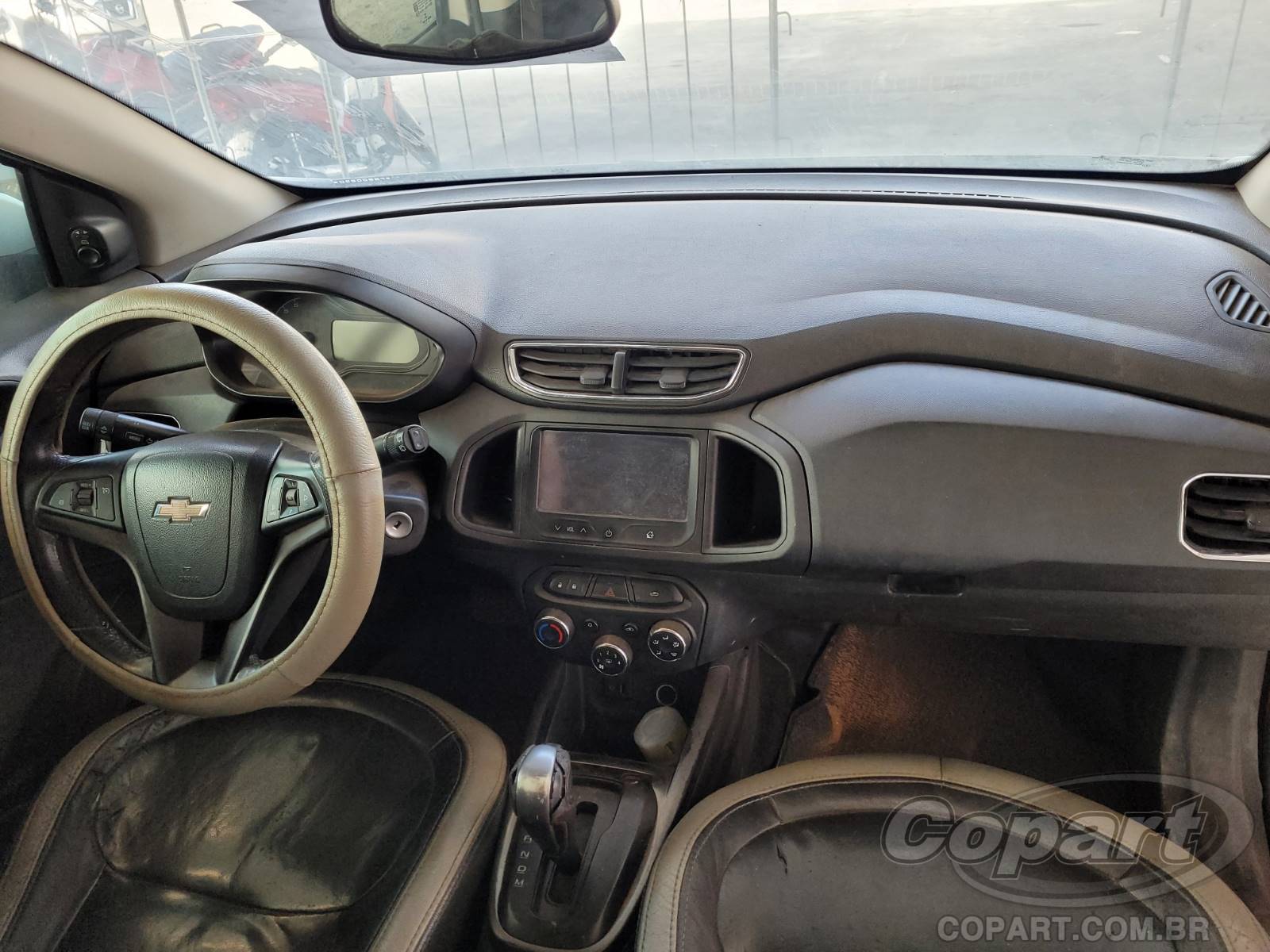 Foto 9 de 10: 2015 CHEVROLET ONIX ONIX LTZ AT6 1.4 SPE