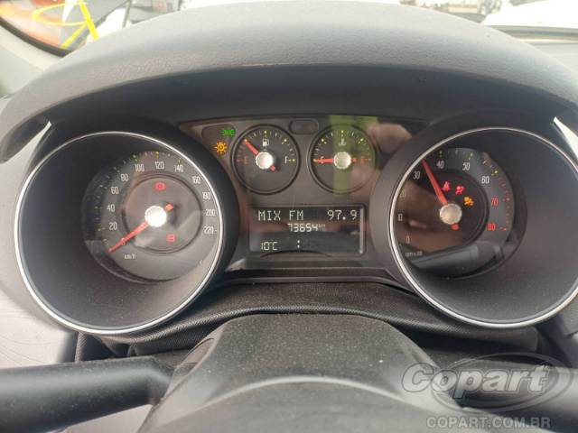 2016 FIAT PUNTO 
