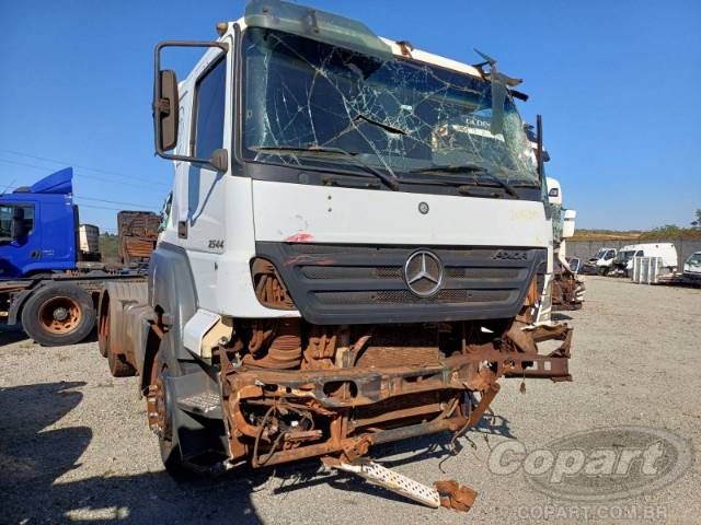 2011 MERCEDES BENZ AXOR 