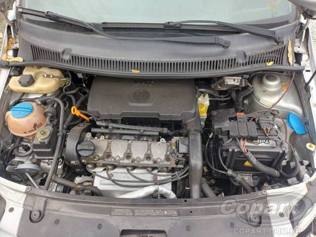 2010 VOLKSWAGEN FOX 