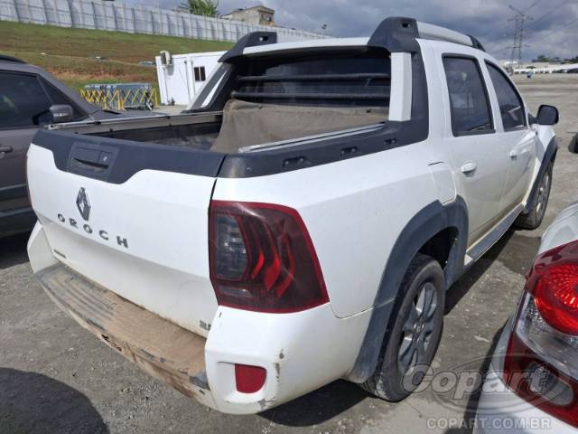 2020 RENAULT DUSTER OROCH 