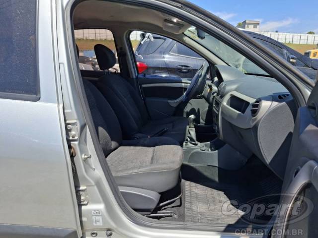 2010 RENAULT SANDERO 