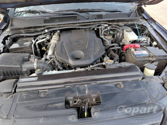 2025 NISSAN FRONTIER CD 