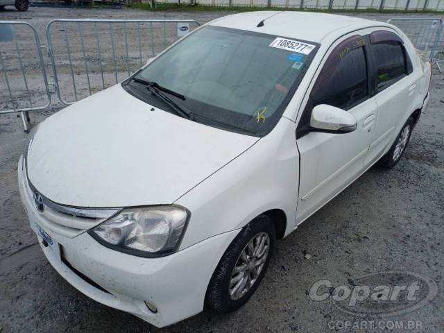 2016 TOYOTA ETIOS SEDA 