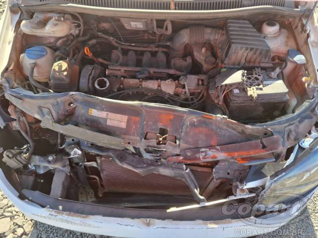2014 VOLKSWAGEN FOX 