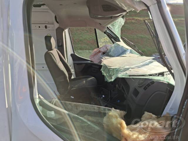 2026 RENAULT MASTER FURGAO 