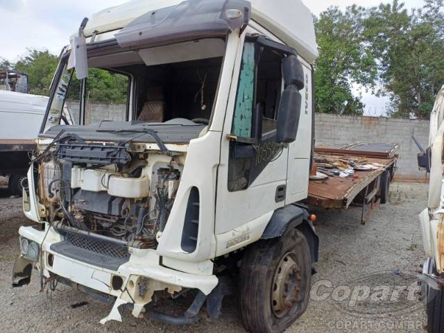 2013 IVECO TECTOR 