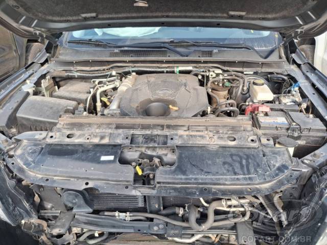 2024 NISSAN FRONTIER CD 