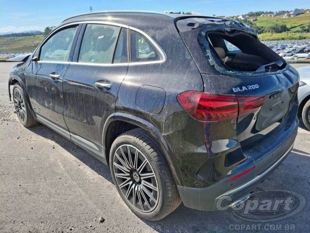 2026 MERCEDES BENZ GLA 