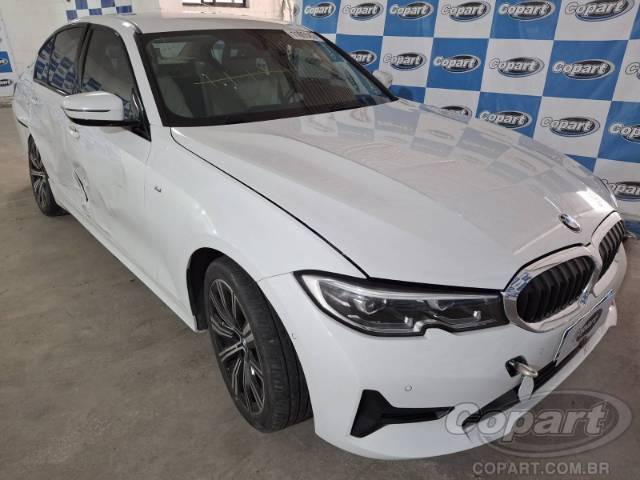 2022 BMW SERIE 3 