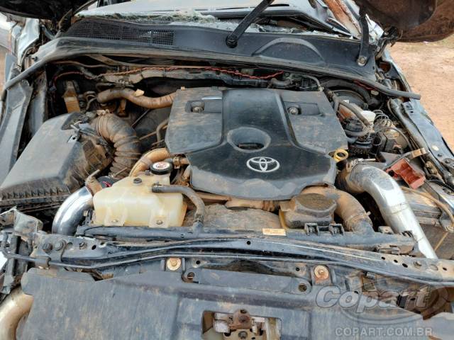 2022 TOYOTA HILUX CD 