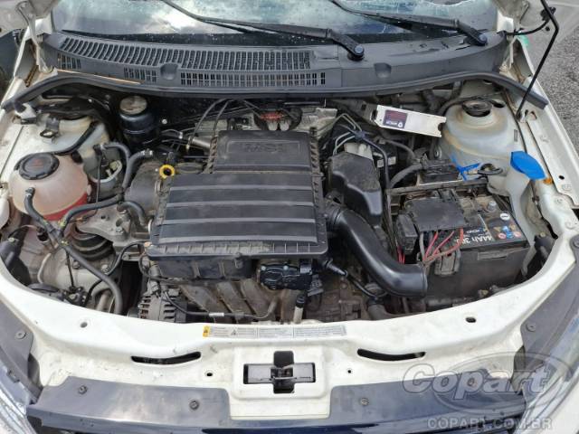 2021 VOLKSWAGEN VOYAGE 