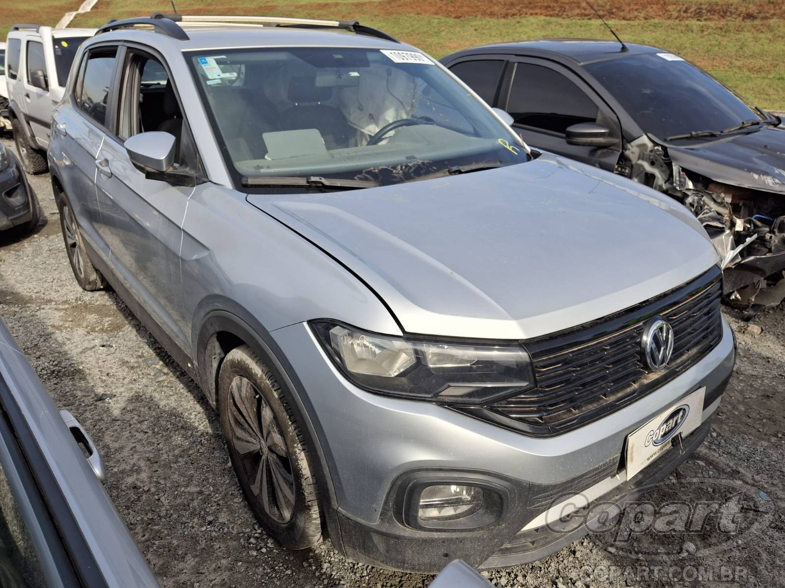 Veículo VW - VolksWagen T-Cross Volkswagen T-Cross 2021 Recuperável 2021 em leilão