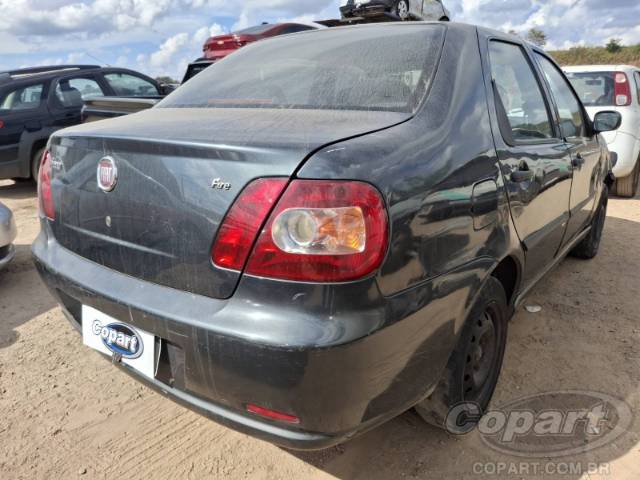 2011 FIAT SIENA 
