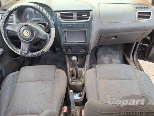 2011 VOLKSWAGEN FOX 