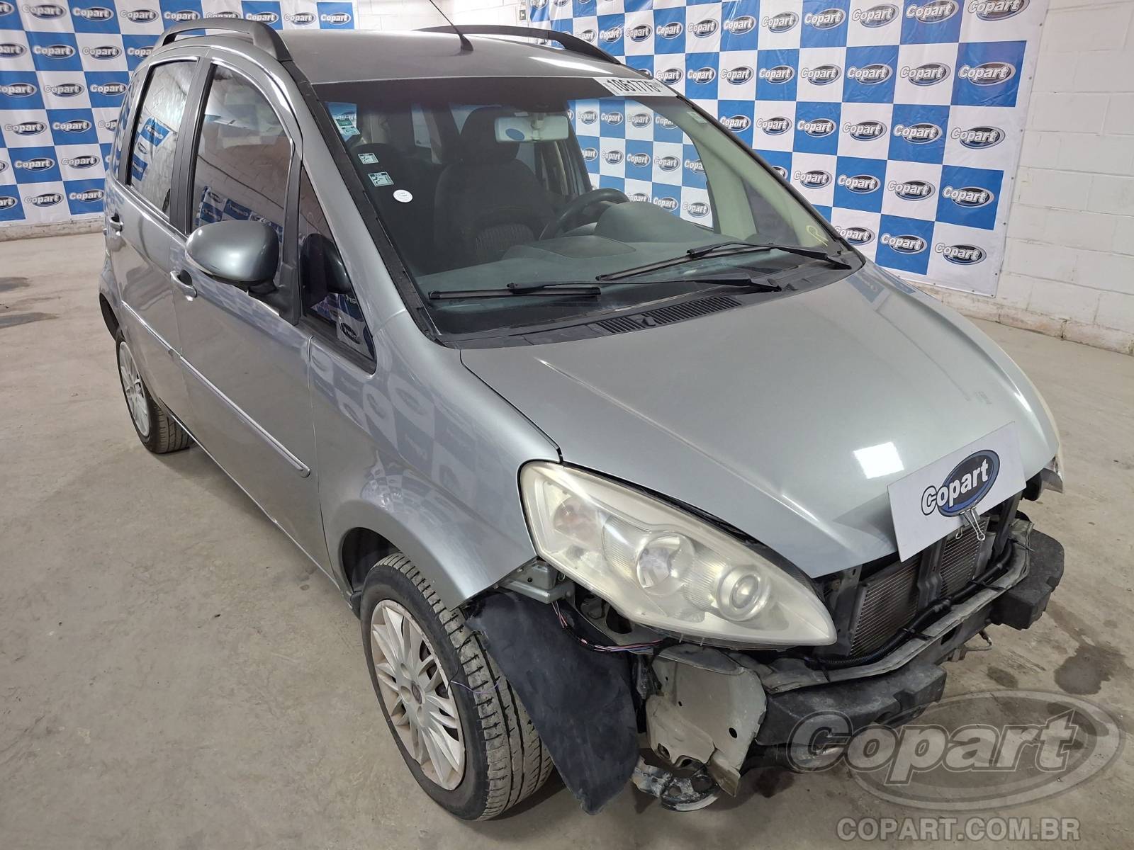 Veículo Fiat Idea FIAT IDEA ESSENCE 1.6 16V E.TORQ 2012/2013 2013 em leilão