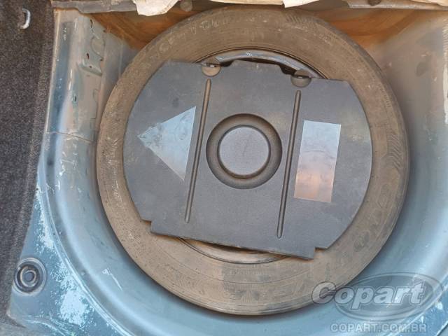 2003 VOLKSWAGEN POLO 