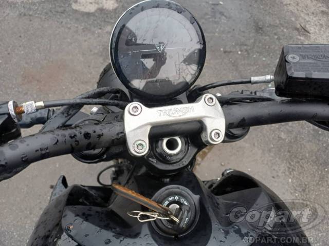 2025 TRIUMPH TRIDENT 