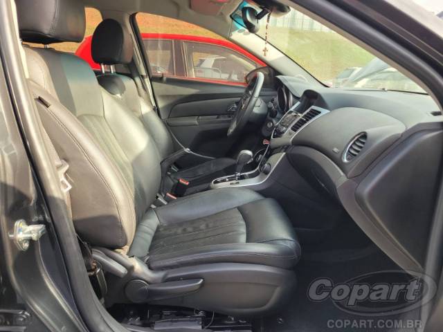 2016 CHEVROLET CRUZE HATCH 