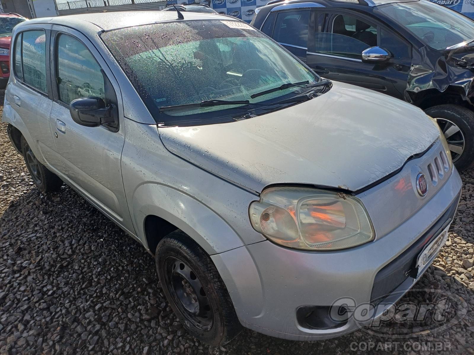 Veículo Fiat Uno Fiat Uno Vivace 1.0 Evo 2013 2013 em leilão