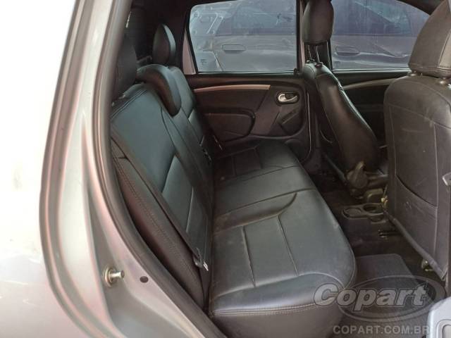 2022 RENAULT DUSTER OROCH 