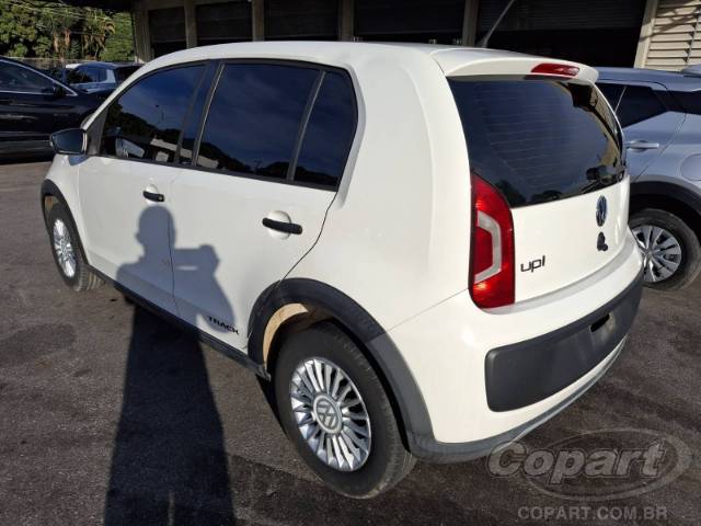 2017 VOLKSWAGEN UP 
