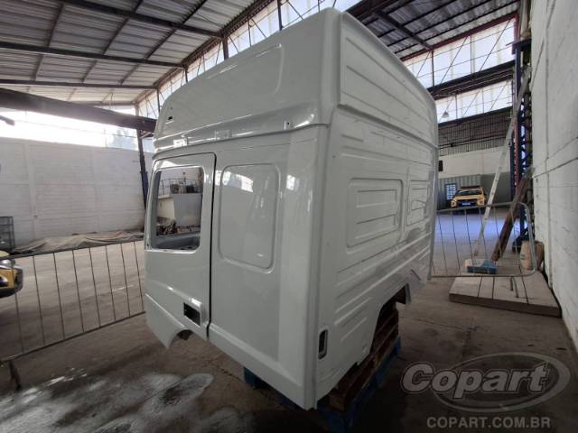 0 MERCEDES BENZ CABINE 