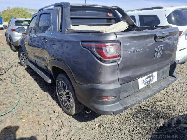 2022 FIAT STRADA CD 