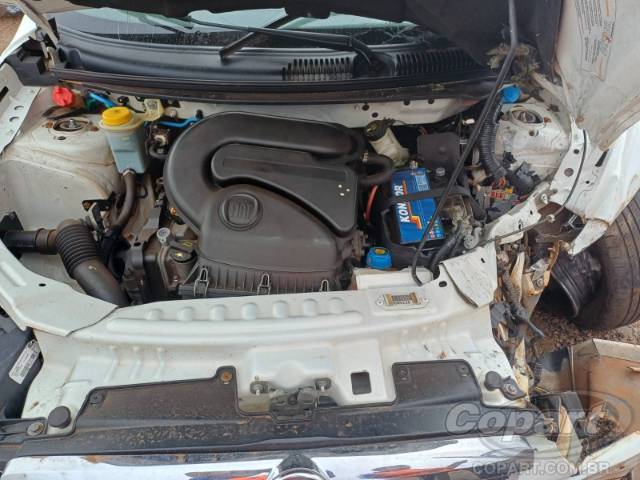 2015 FIAT GRAND SIENA 