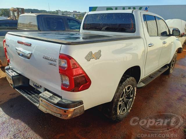 2023 TOYOTA HILUX CD 