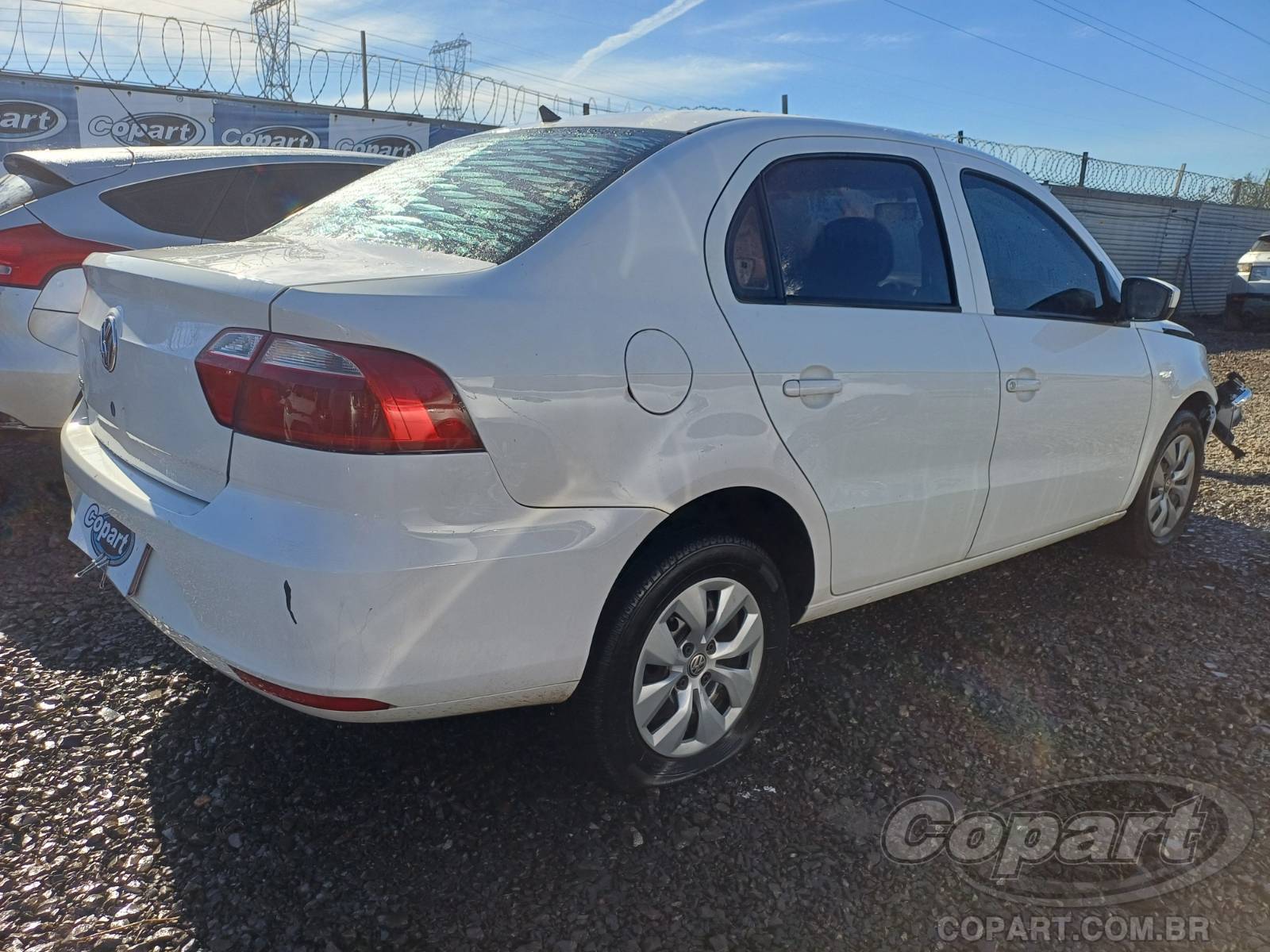 2015 VOLKSWAGEN VOYAGE — foto 4 de 10