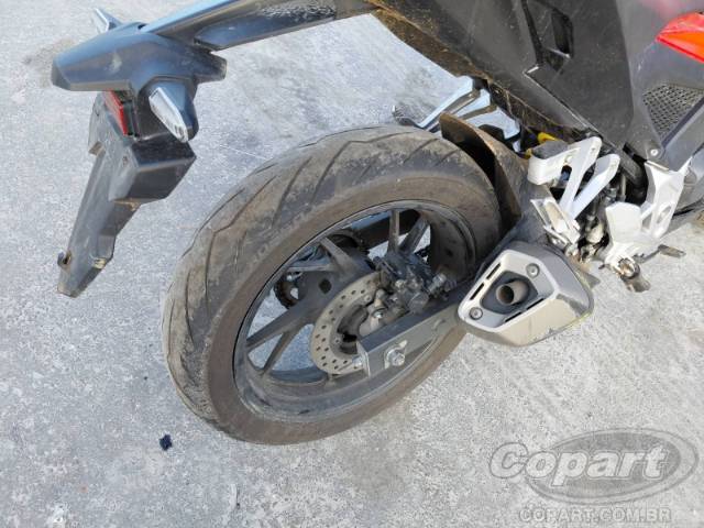 2024 HONDA CB 300F 