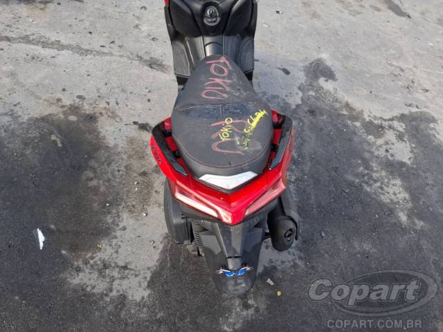 2024 YAMAHA XMAX 