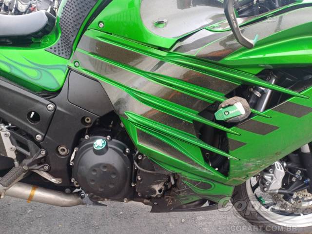 2014 KAWASAKI Ninja ZX-14R 