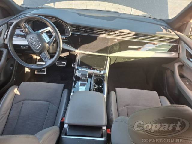 2022 AUDI Q8 