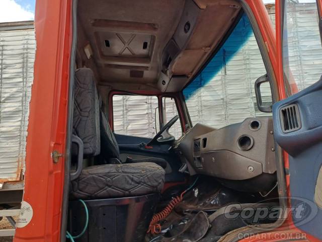 2004 MERCEDES BENZ L-1620 