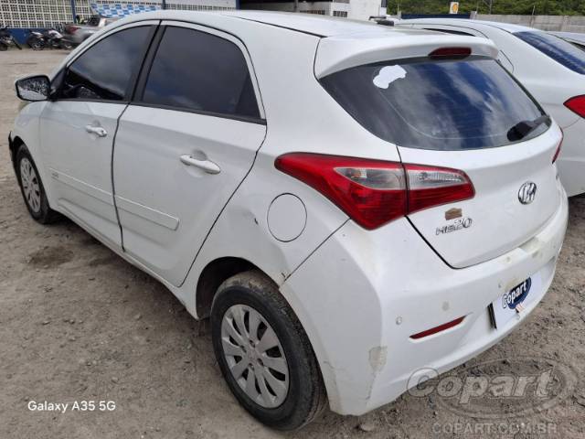 2013 HYUNDAI HB20 