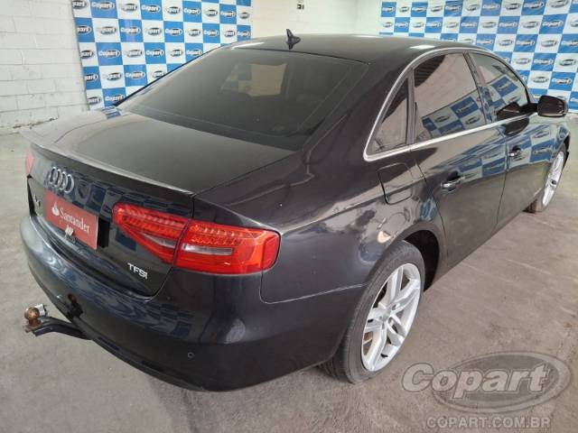 2015 AUDI A4 