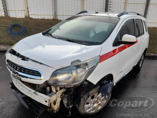 2016 CHEVROLET SPIN 