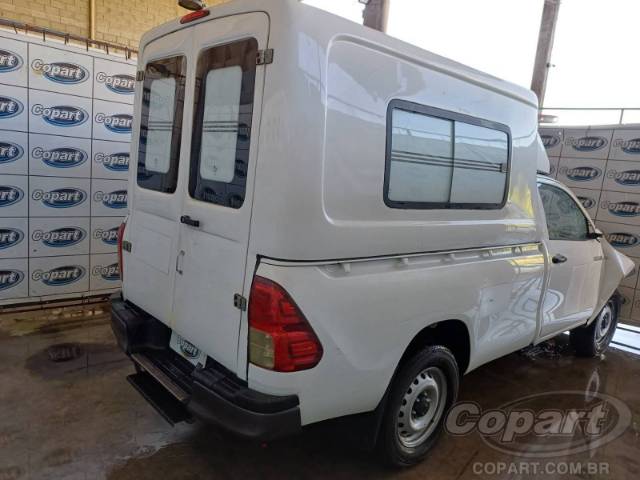 2024 TOYOTA HILUX CS 