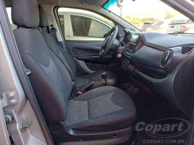 2017 FIAT UNO 