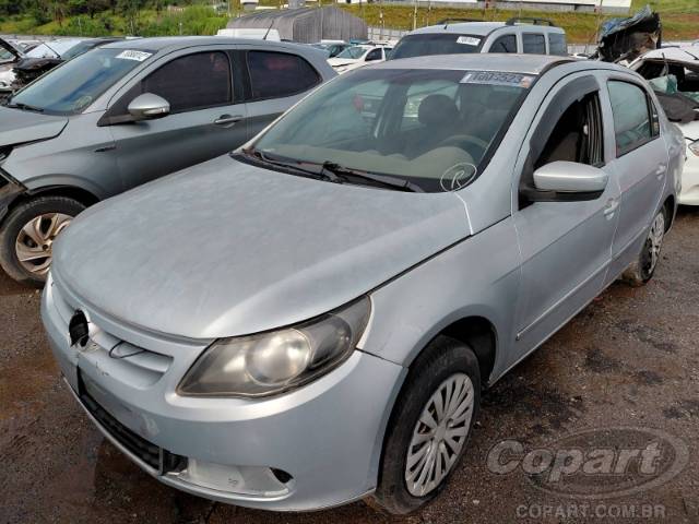 2013 VOLKSWAGEN VOYAGE 