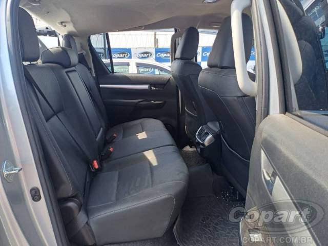 2025 TOYOTA HILUX CD 