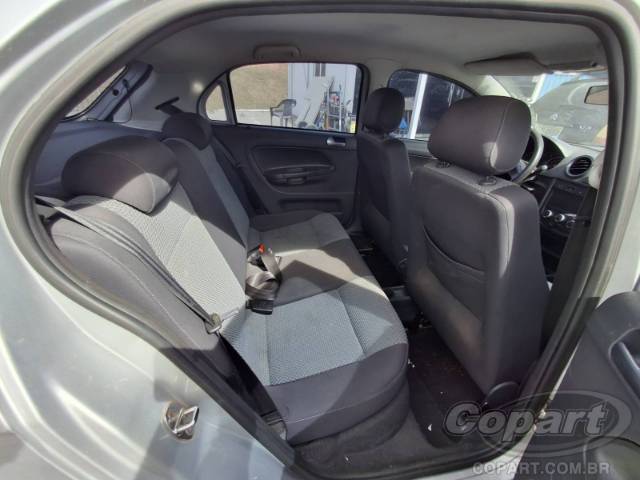 2011 VOLKSWAGEN GOL 