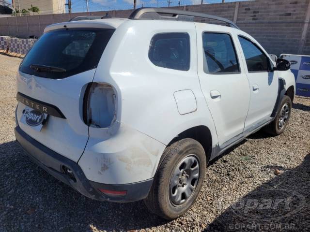 2021 RENAULT DUSTER 