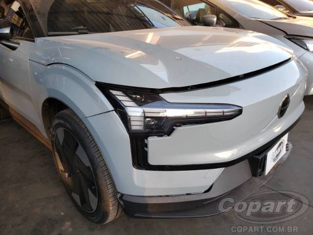2024 VOLVO EX30 