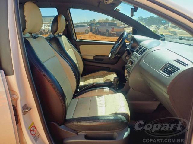 2016 VOLKSWAGEN FOX 