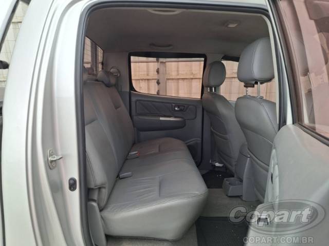 2010 TOYOTA HILUX CD 