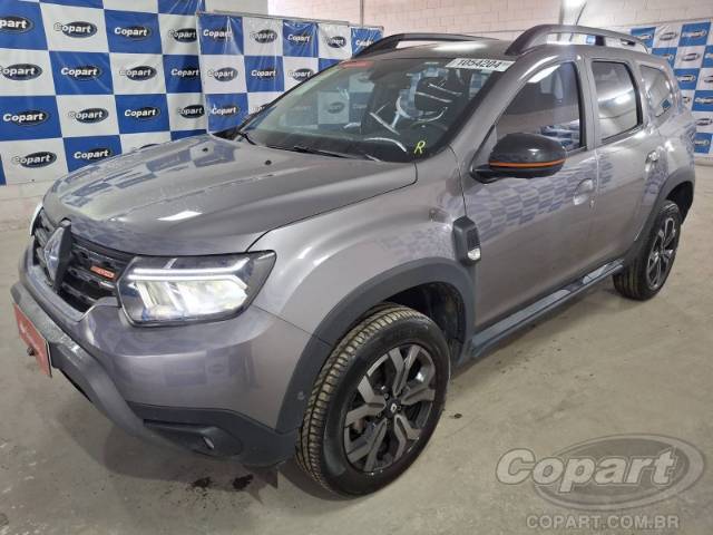 2025 RENAULT DUSTER 